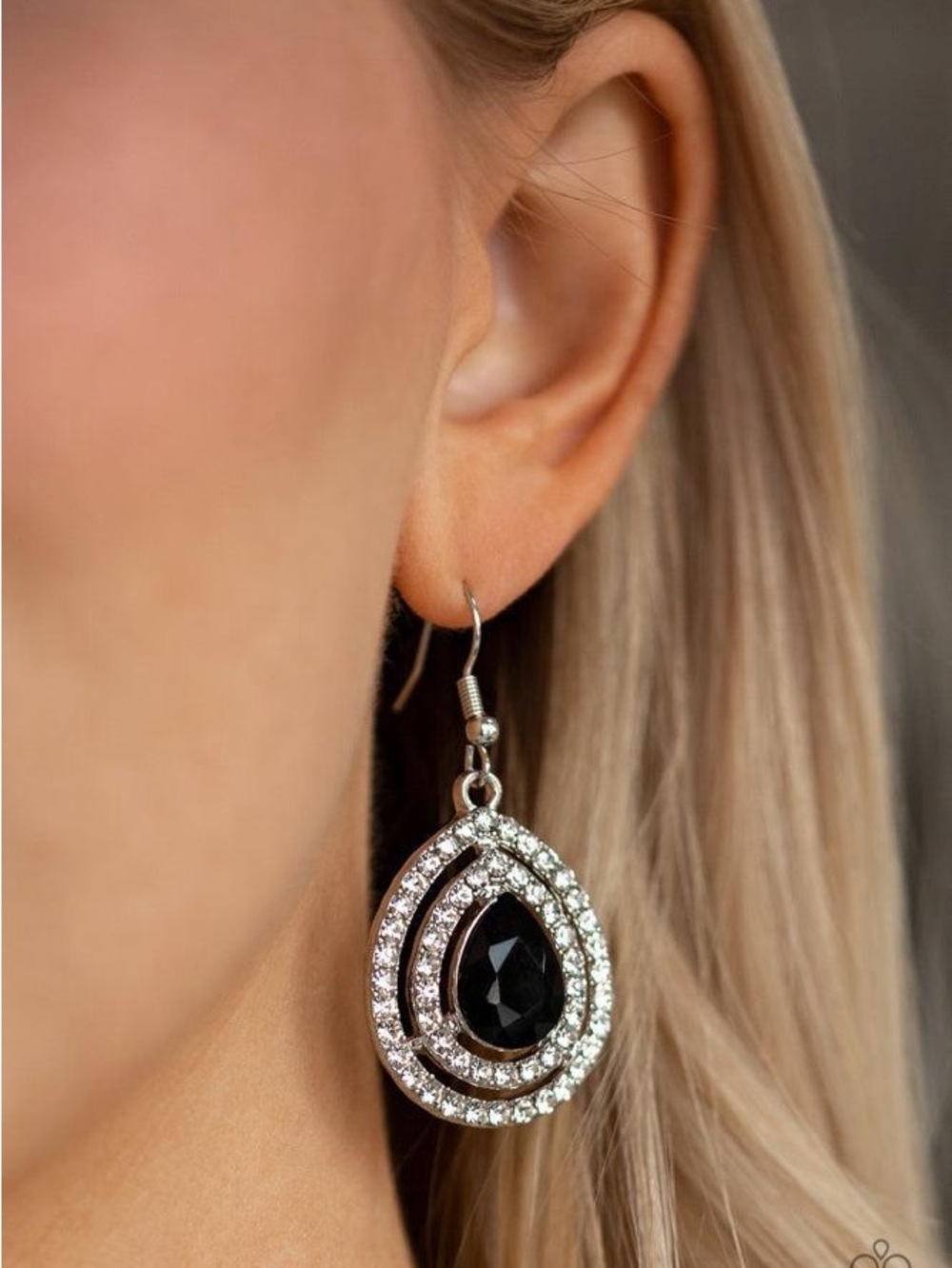 Elegant Silver Rhinestone Black Teardrop Earrings
